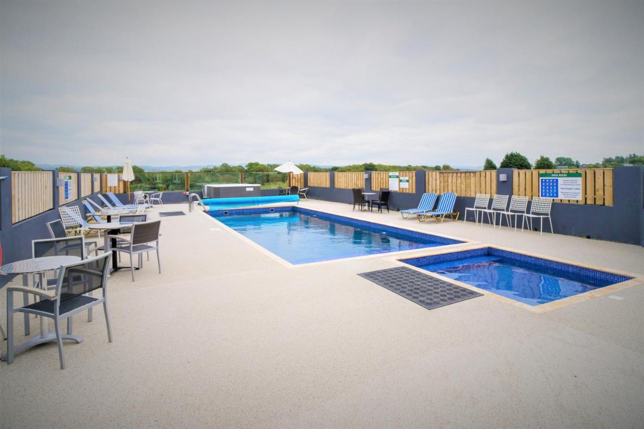 Apartment At Bryncarnedd, *